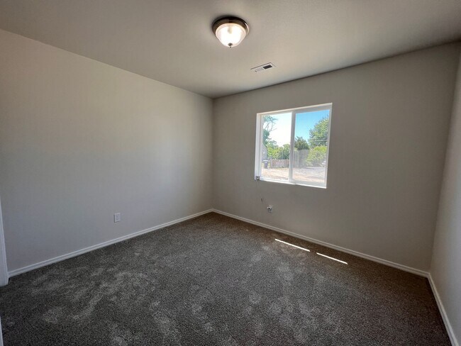 Building Photo - Newer Construction Home For Rent!
