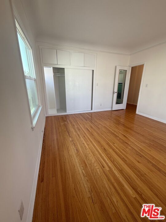 Building Photo - 444 N Curson Ave