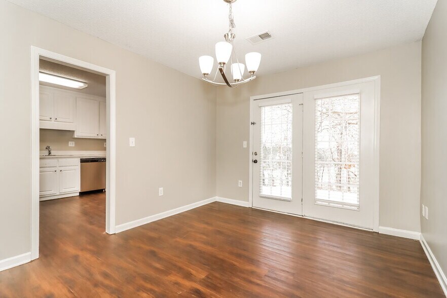 Building Photo - 34 Etowah Ridge Dr SW