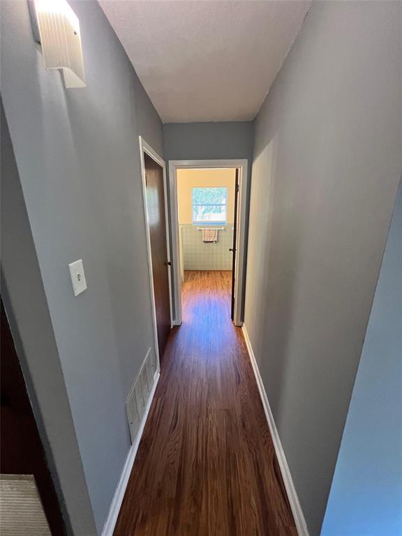Building Photo - 213 S FM 1660