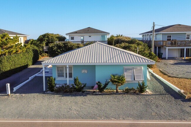 Primary Photo - Off Season Coastal Cottage Between October...