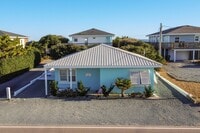 Building Photo - Off Season Coastal Cottage September 2026 through Mid February 2027- Fully Furnished- 3 Month Min...