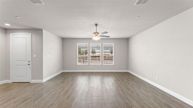 Building Photo - 5968 Bursey Rd