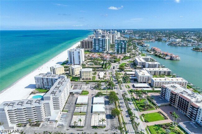 Building Photo - 3443 Gulf Shore Blvd N