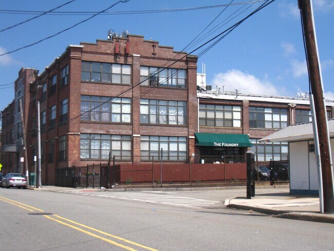 Building Photo - 300 Communipaw Ave