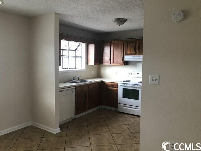 Building Photo - 24 Foxcroft Ln