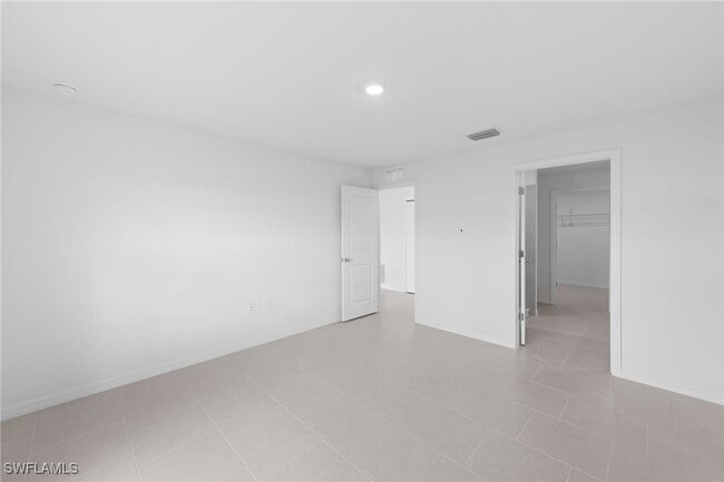 Building Photo - 17627 Paradiso Wy