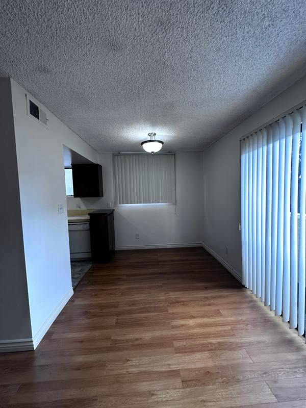 Building Photo - 135 N Swall Dr