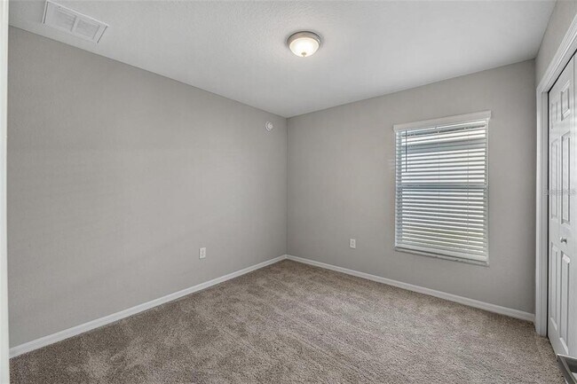 Building Photo - 378 Pentas Ln