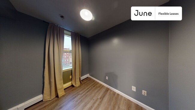 Building Photo - 36 N Bennet St