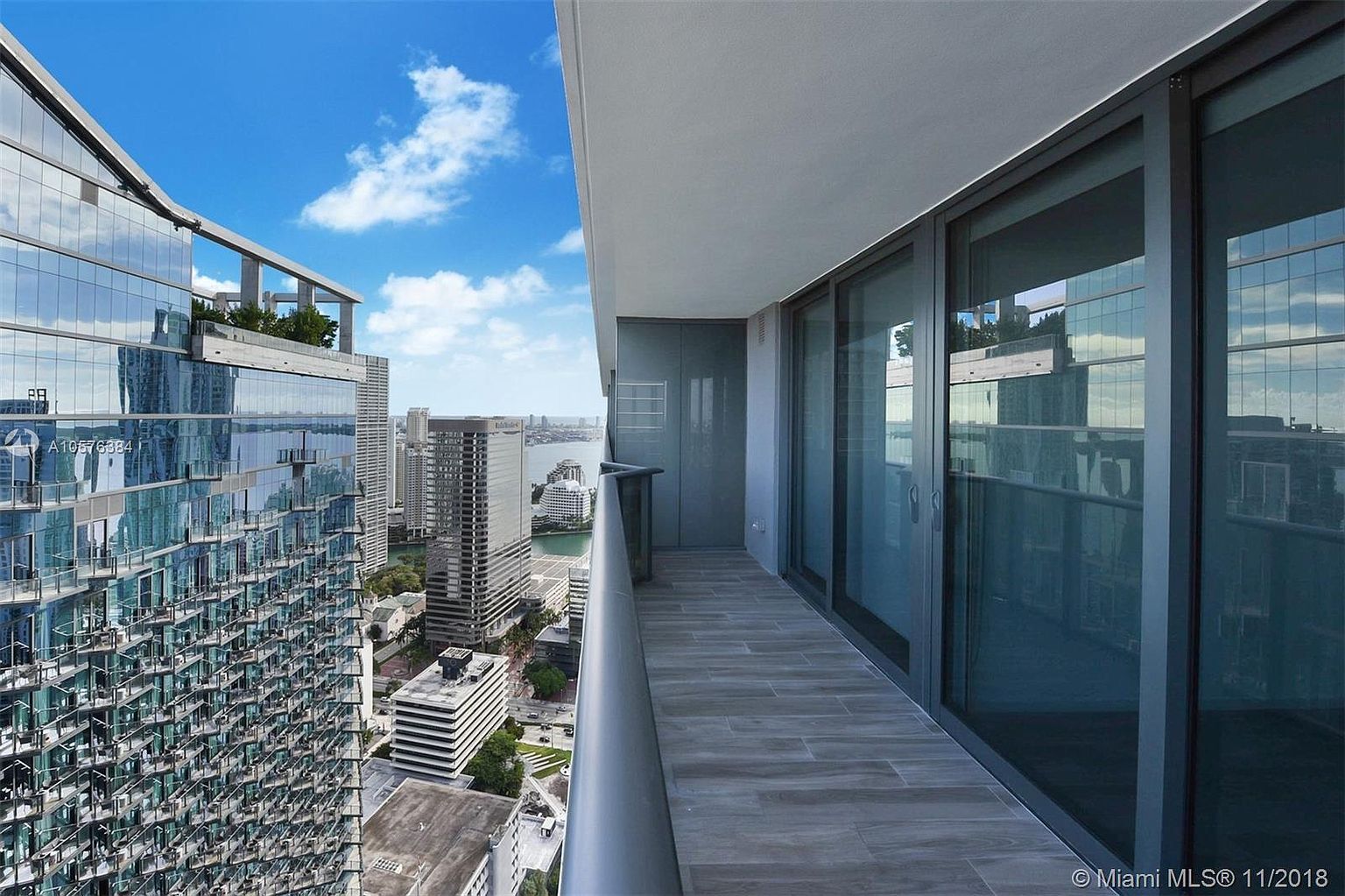Building Photo - 801 S Miami Ave