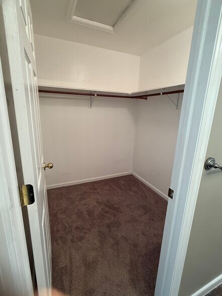 Building Photo - 7782 S Chad Heights Ln