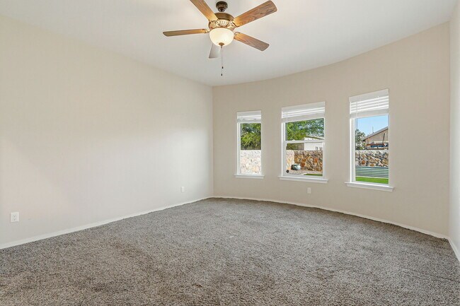 Building Photo - 14920 Willie Worsley Ave