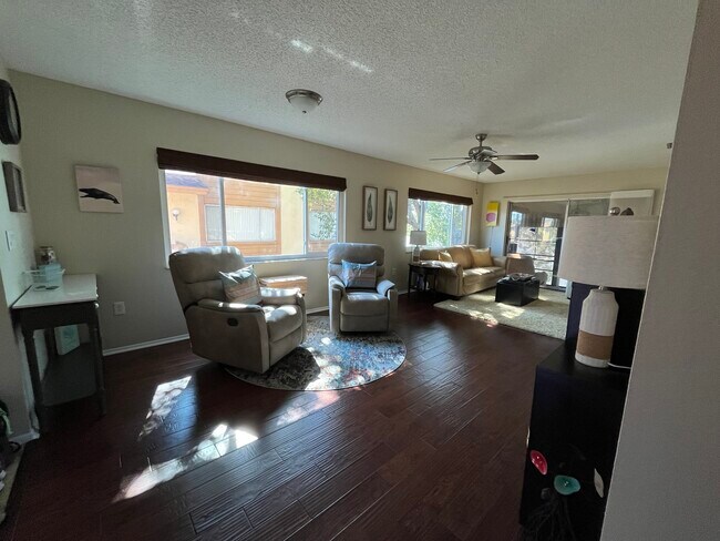 Building Photo - 4022 Davit Dr