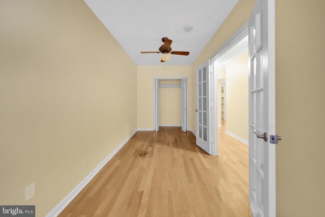 Building Photo - 1337 Kearny St NE