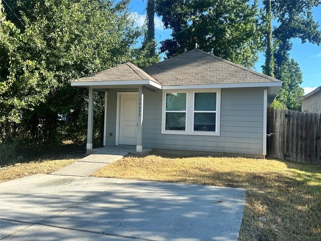 Primary Photo - 16698 E Forrestal St