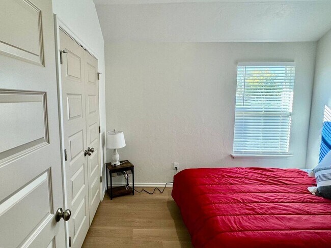 Building Photo - Brand-New 2BR/2BA Duplex | Garage | Pets OK | All Utilities Included