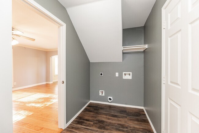 Building Photo - 14335 Pelican Marsh Dr