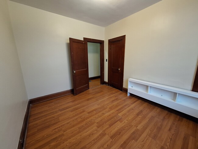 Laundry Room/office/Bedroom2 - 139 Greenbrier Ave