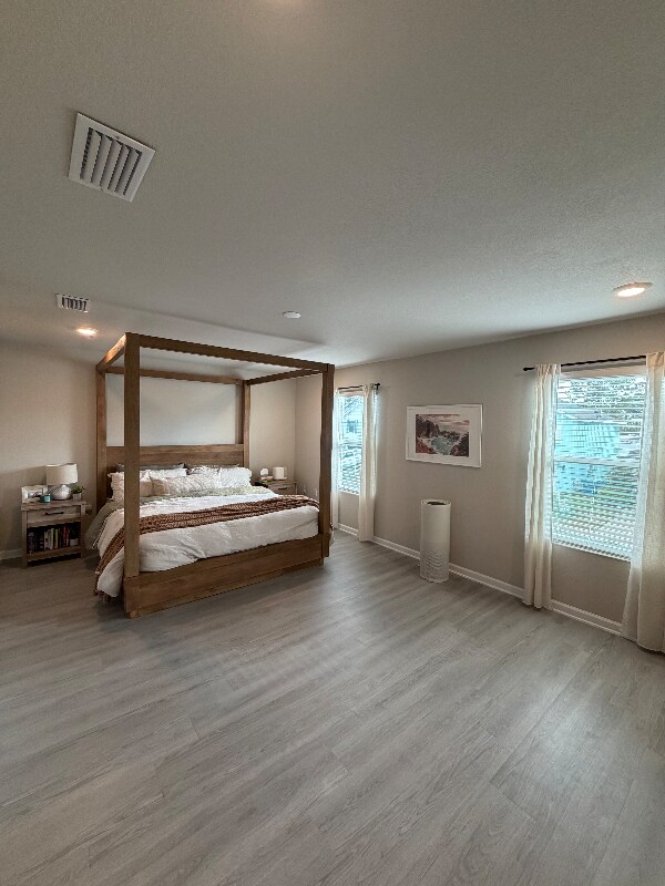 Building Photo - 24570 Broken Sound LP