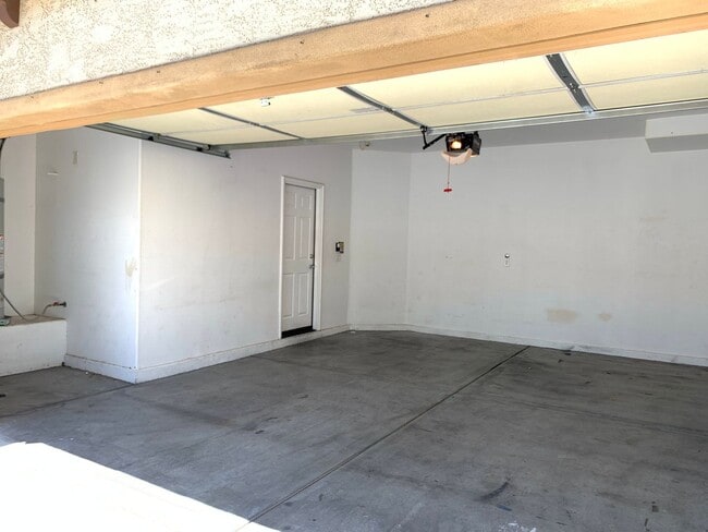 Building Photo - 254 Via Franciosa Dr