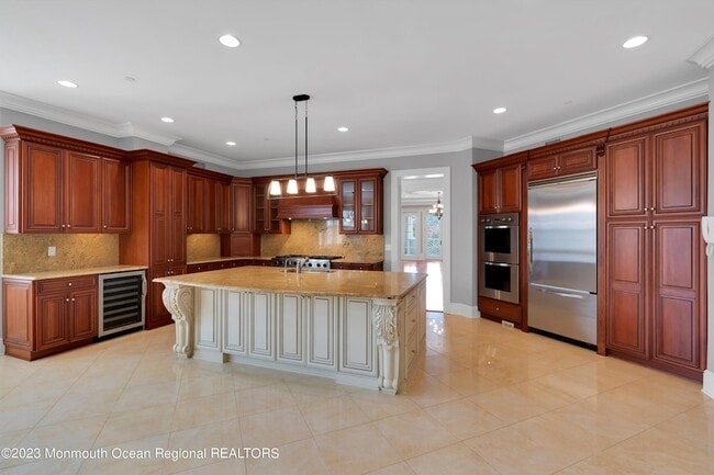 Building Photo - 131 Oval Rd