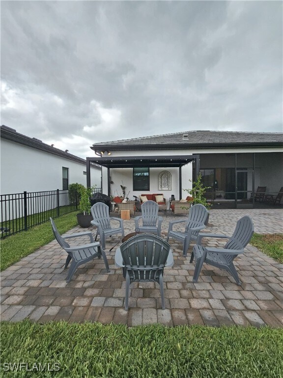 Building Photo - 25629 Shoreline Gaze Dr