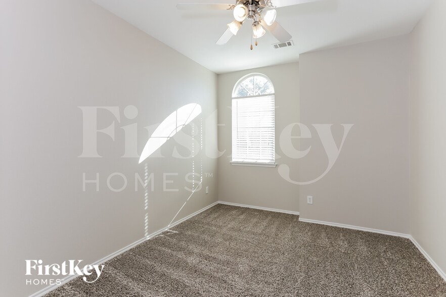 Building Photo - 856 San Miguel Trail