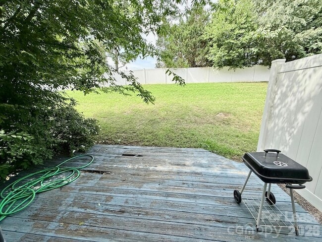 Building Photo - 11848 Lion Cub Ln