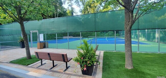 Building Photo - 260-66 73rd Ave