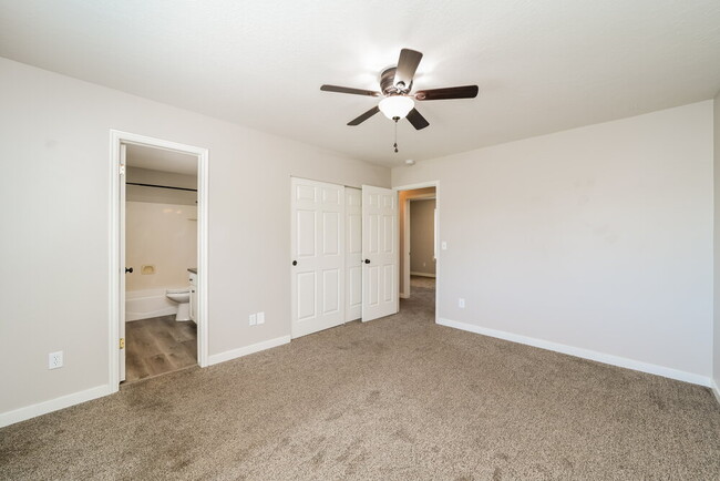 Building Photo - 2619 W 4650 S