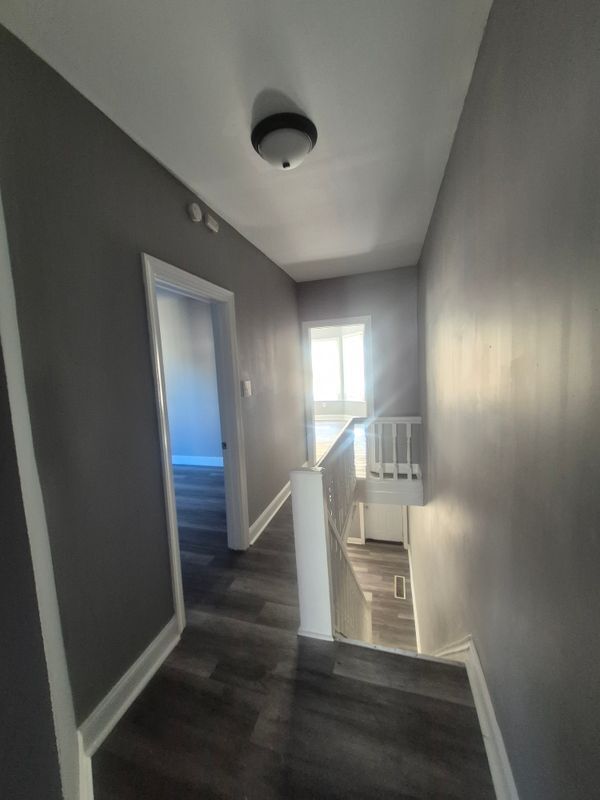 Building Photo - 114 N Yewdall St