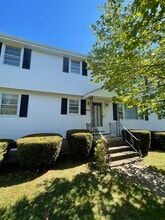 Building Photo - 685 Burritt St