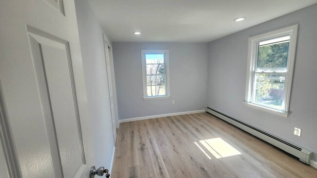 Building Photo - 45 Woodcliff Ave