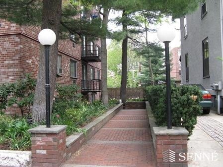 Building Photo - 9 Chauncy St