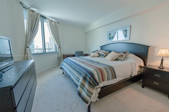 Building Photo - 325 S Biscayne Blvd