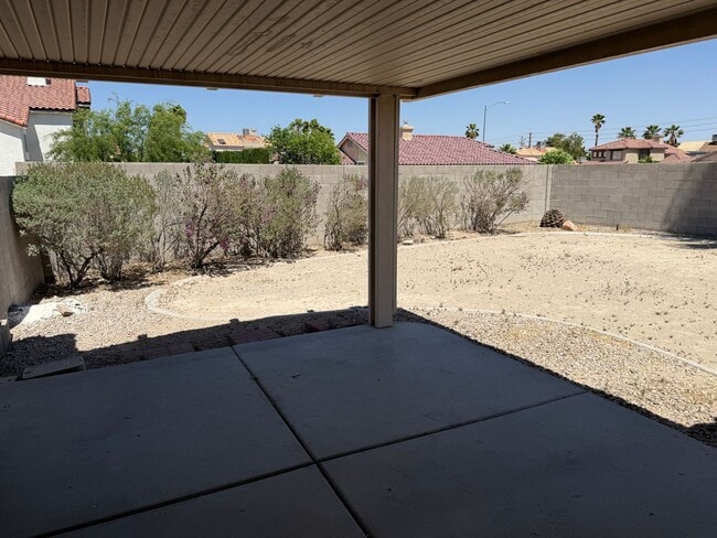 Building Photo - 3bd/2bath 1-story home!