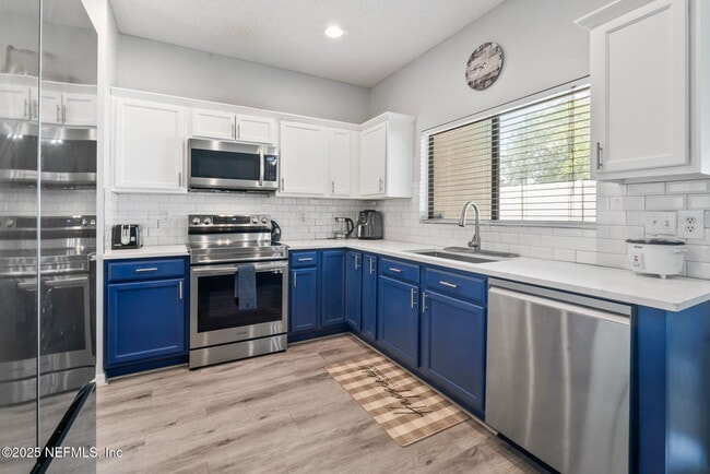 Building Photo - 5340 Brighton Park Ln