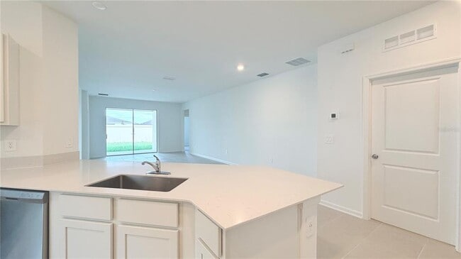 Building Photo - 5177 Green Belt Dr