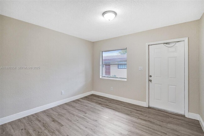 Building Photo - 2731 NW 1st St