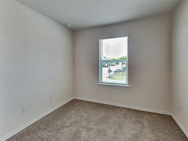 Building Photo - 316 Arbor Dr