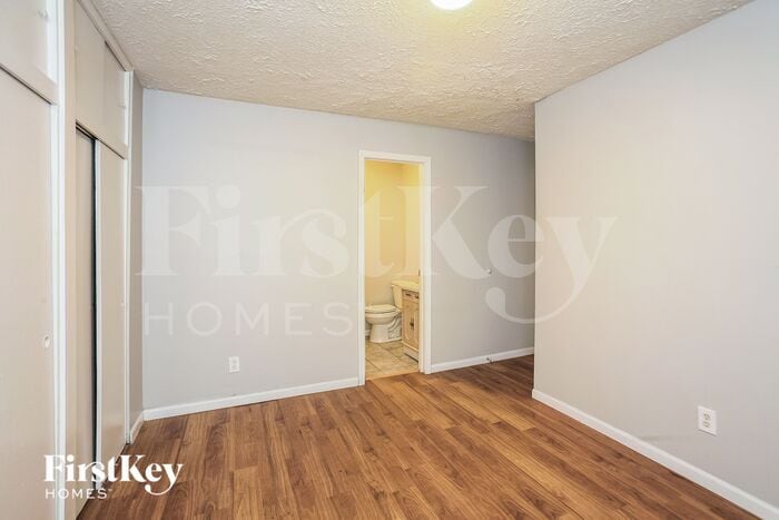 Building Photo - 7036 Tina Dr