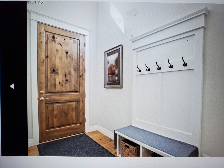 Building Photo - 1010 S 50th Ct