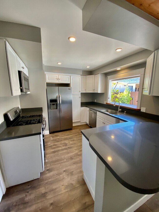 Building Photo - 524avef