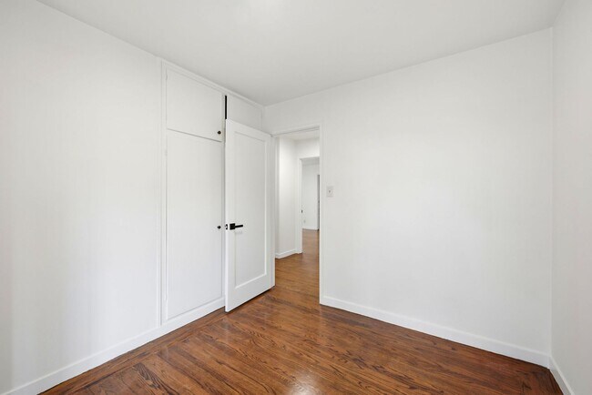 Building Photo - Charming single level family home located in sought after San Lorenzo Village.