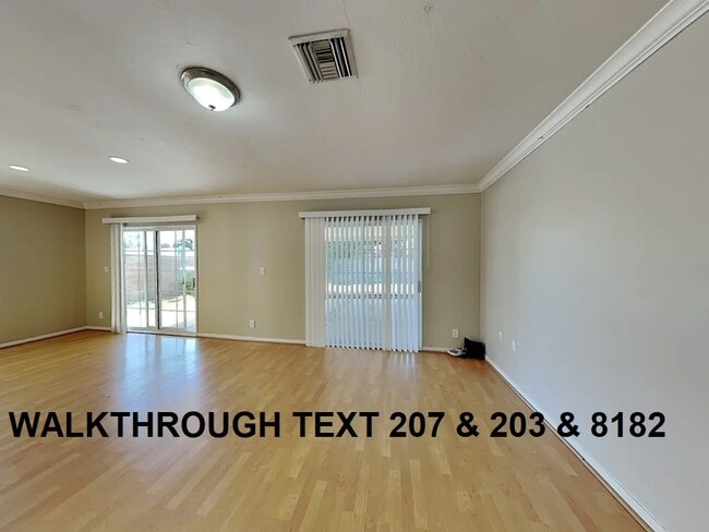 Building Photo - 7714 Lasaine Ave