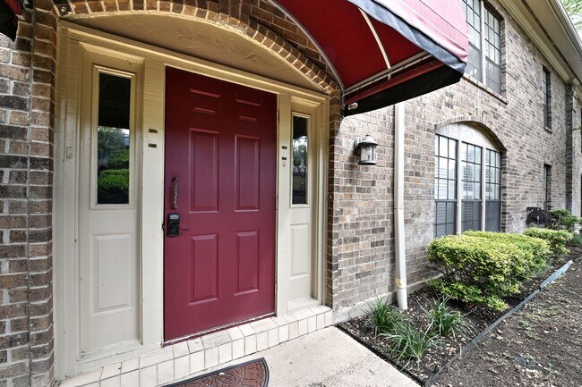 Primary Photo - ALAMO HEIGHTS SCHOOL DISTRICT CONDO