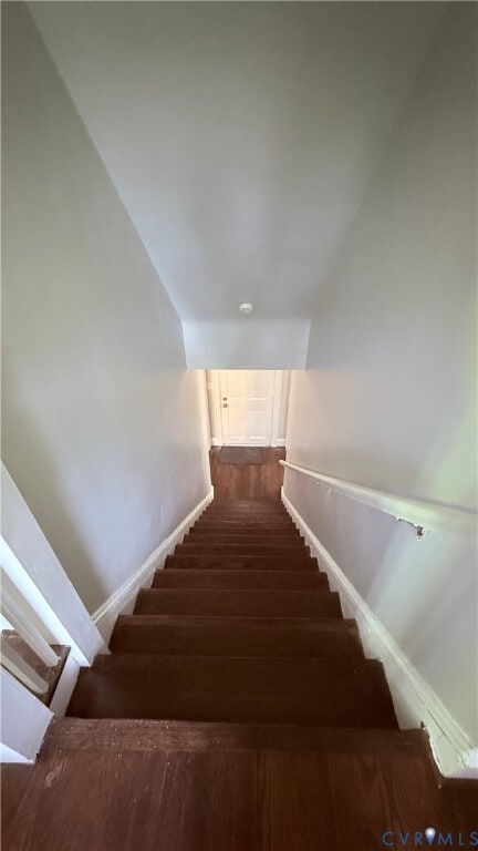 Building Photo - 335 Claremont St