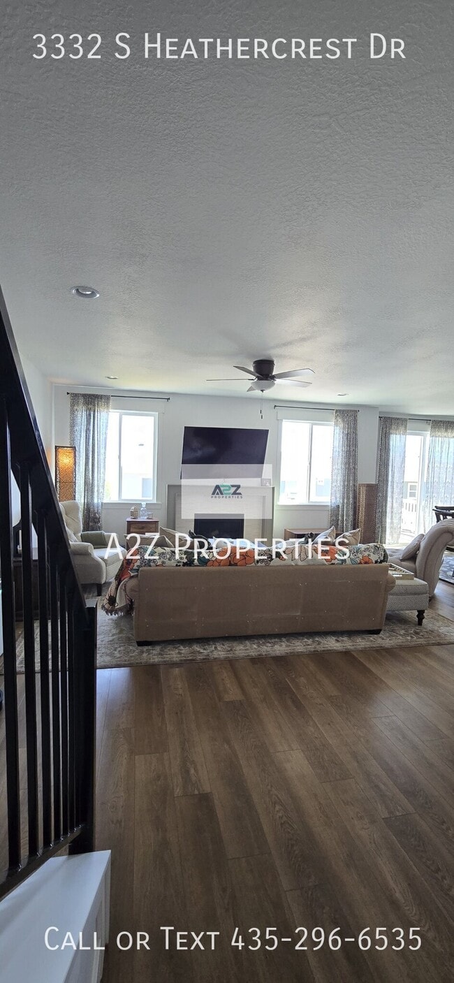 Building Photo - 3332 S Heathercrest Dr