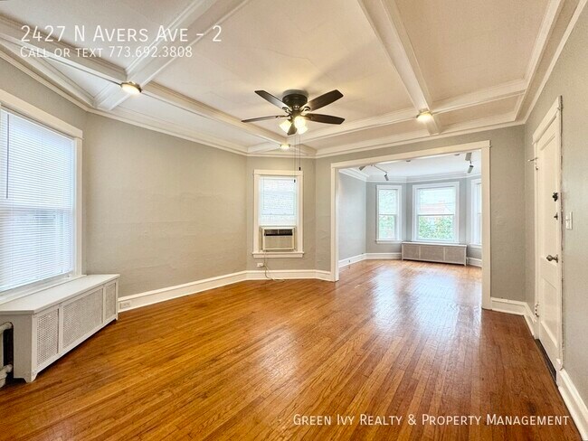 Building Photo - 2427 N Avers Ave